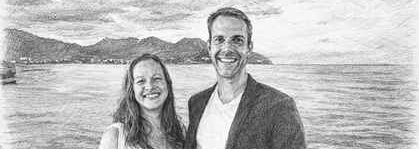 Claude und Eveline lächelnd am Meer
